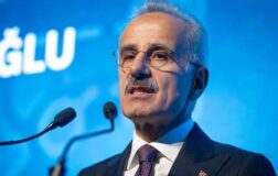 Bakan Uraloğlu’ndan ‘Gebze’de çöken binada metro çalışması etkili oldu’ iddialarına yanıt