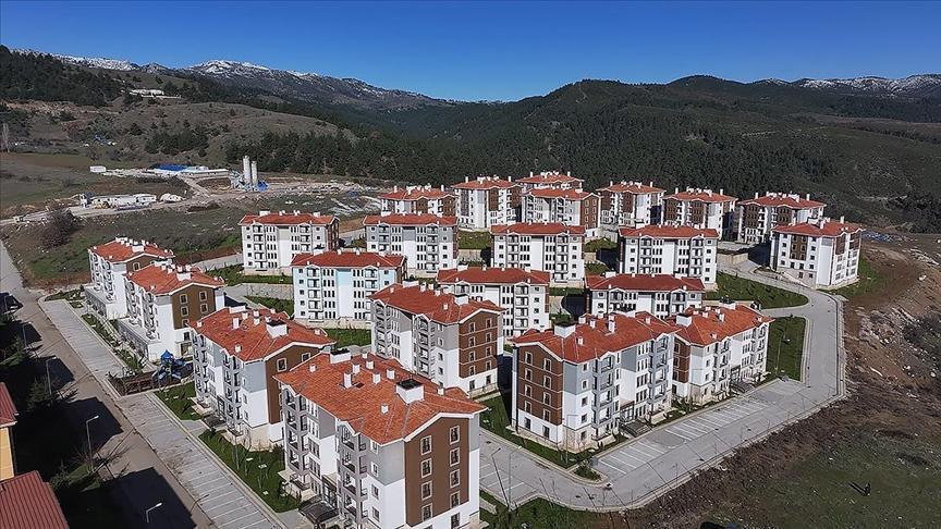 Bakanlıktan 'Yüzyılın Konut Projesi' dolandırıcılığına karşı uyarı 2 Bakanlıktan ‘Yüzyılın Konut Projesi’ dolandırıcılığına karşı uyarı