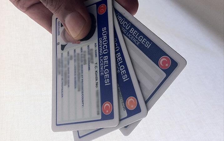 Ehliyetini yenilemeyen 1,8 milyon kişiye geçmiş olsun 1 Ehliyetini yenilemeyen 1,8 milyon kişiye geçmiş olsun