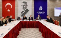 İBB, gerçekleştirdiği ihale ile 250 taksi plakasından 116’sını sattı.