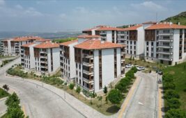 Konutta rekor beklentisi! Kredi faizlerinde asıl düşüş tarihi belirlendi.