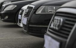 Ticaret Bakanlığı açıkladı: 1,7 milyar lirayı aşan değere sahip 434 araç için adli işlem gerçekleştirildi.